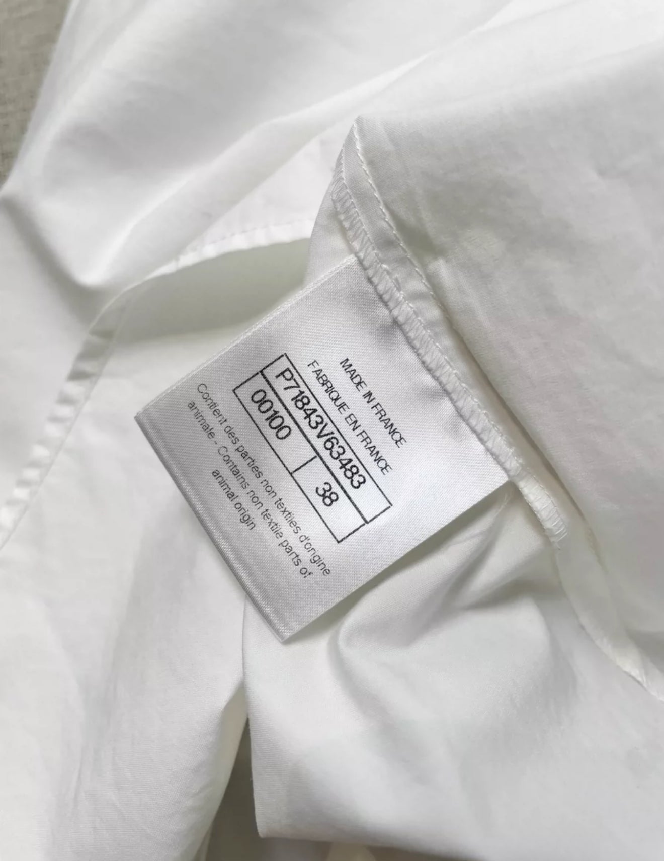 Chanel 22C White Flower shirt