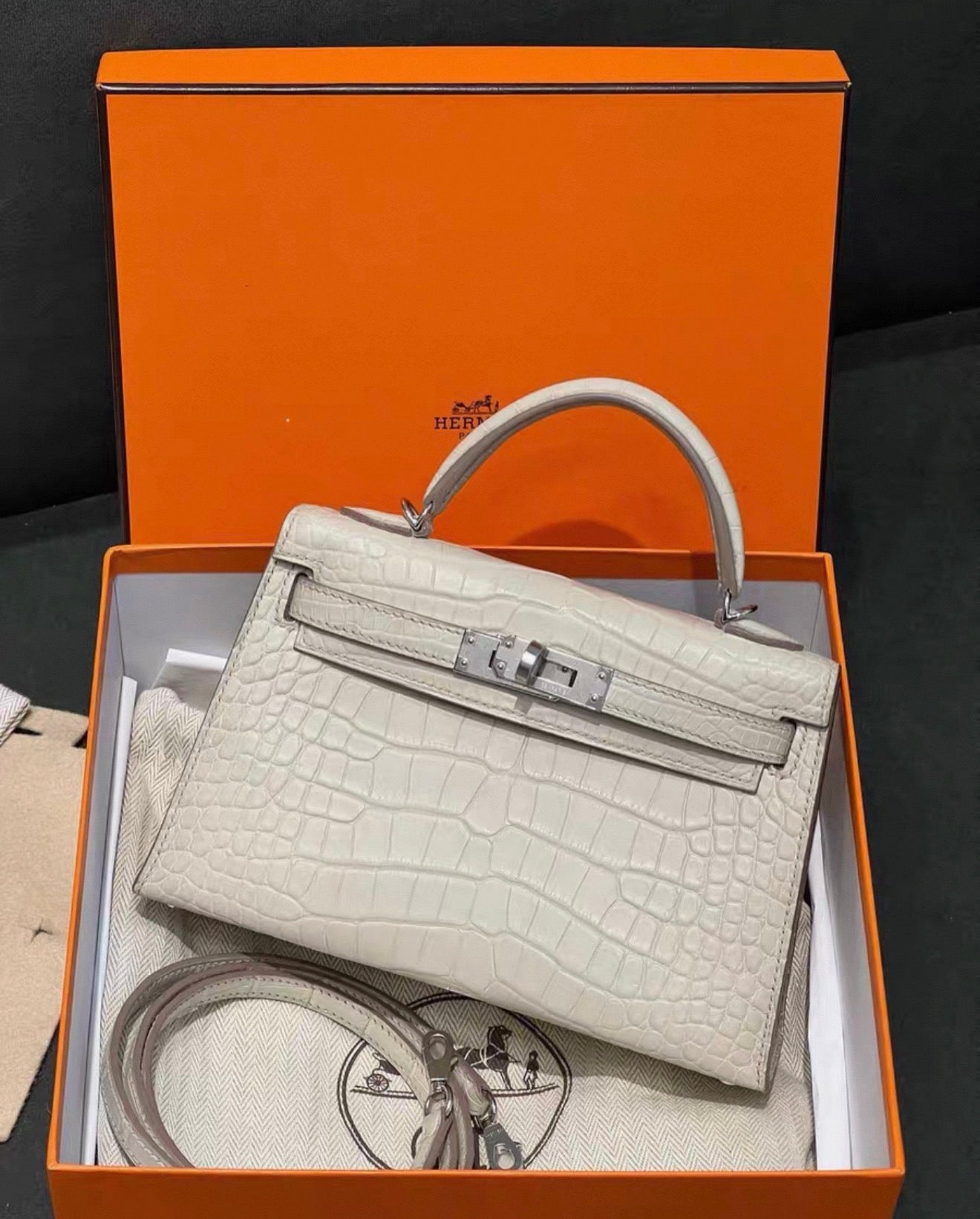 Hermès Mini Kelly Cream White matte crocodile leather palladium hardware