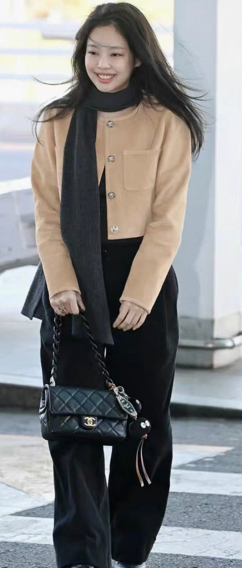 Chanel 24P Black leather wooden chain hardware