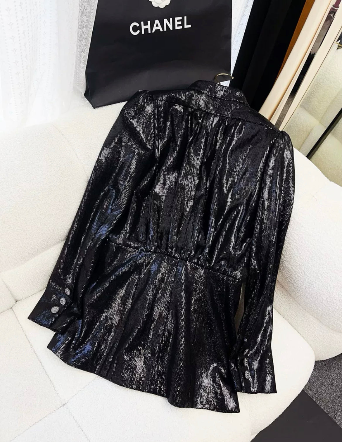 Chanel 24S black sequined jacket size 38