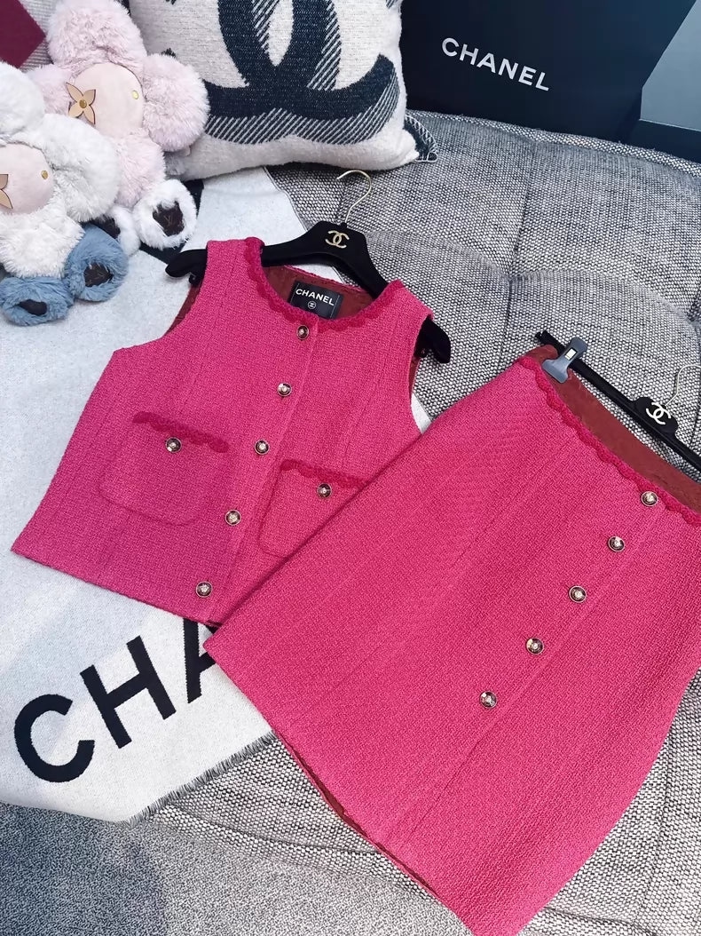 Chanel 24A rose pink vest