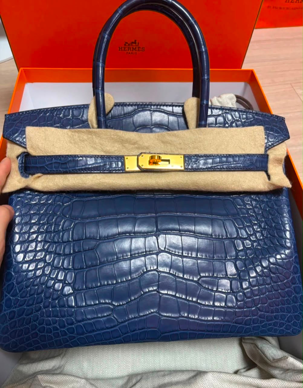 Hermes Birkin 30 Bleu Saphir Matte Alligator Gold Hardware