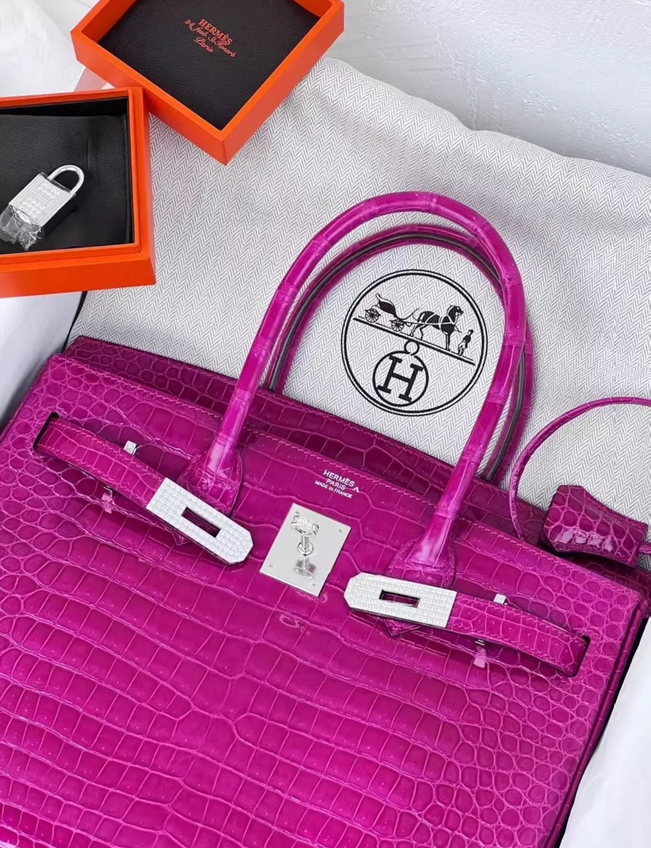 Hermès Birkin 30 Rose Scheherazade Crocodile Porosus White gold diamonds Hardware