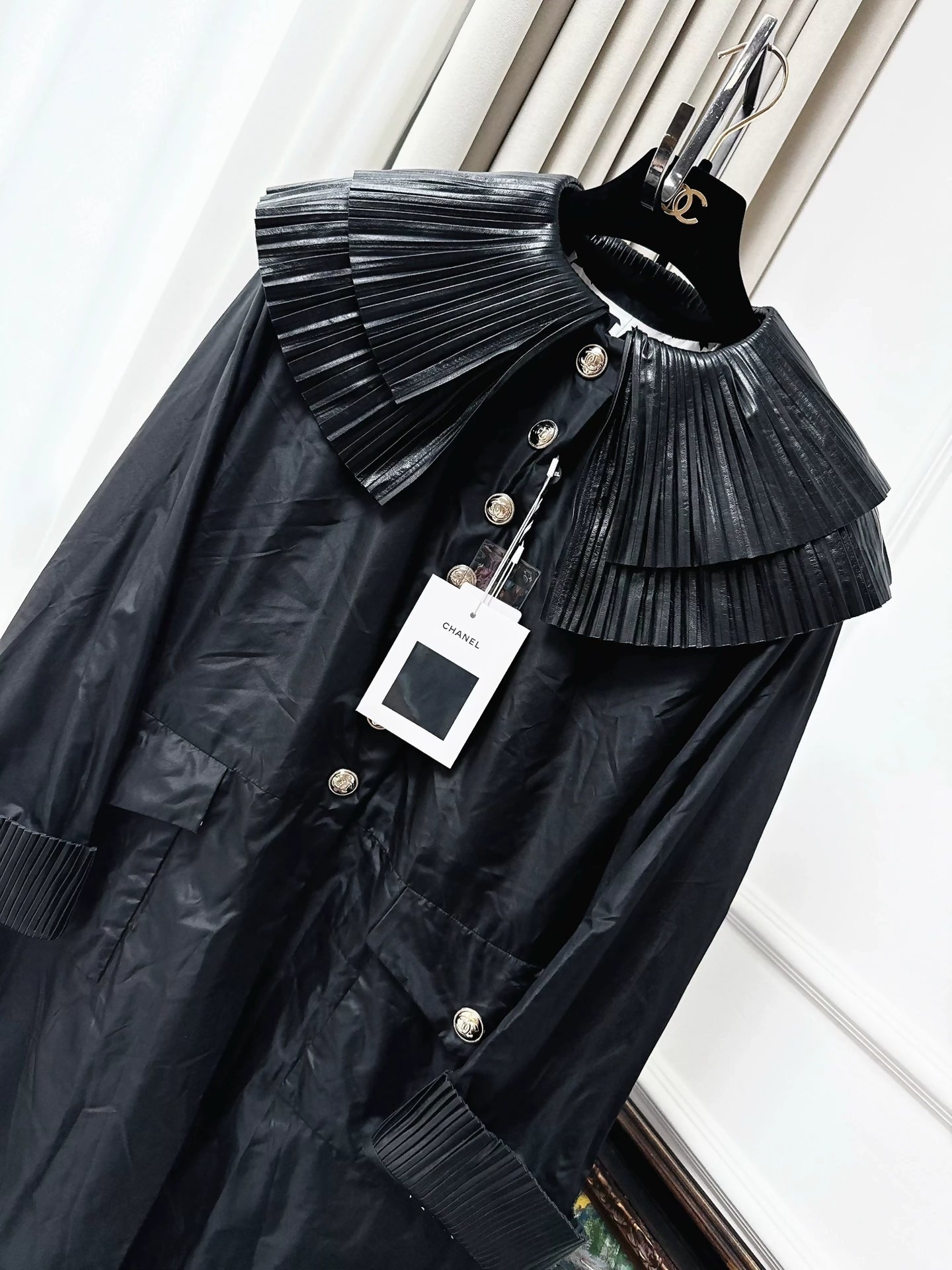Chanel 20k black ruffled collar long coat