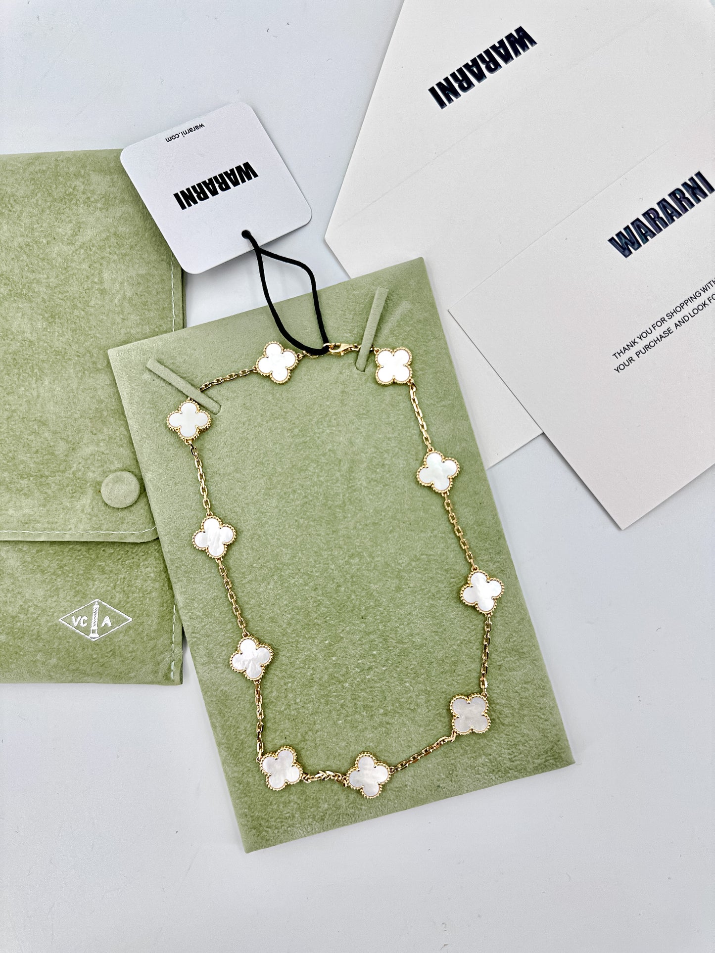 Van Cleef & Arpels Vintage Alhambra necklace, 10 motifs, 18K yellow gold, Mother-of-pearl