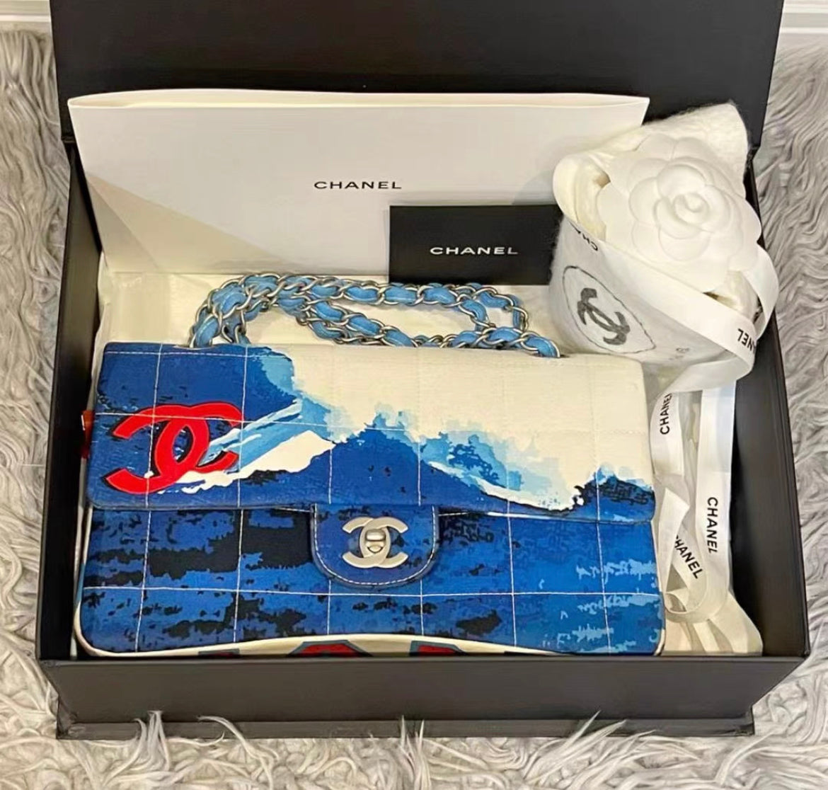 Chanel 2002 Surf Line Choco Bar Flap Bag – Wararni.com