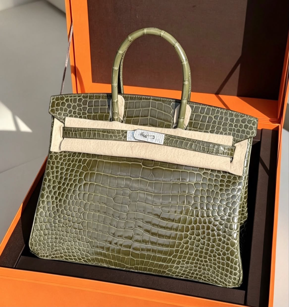 Rare Hermes Birkin 35 vert olive shiny porosus crocodile leather white gold diamond hardware