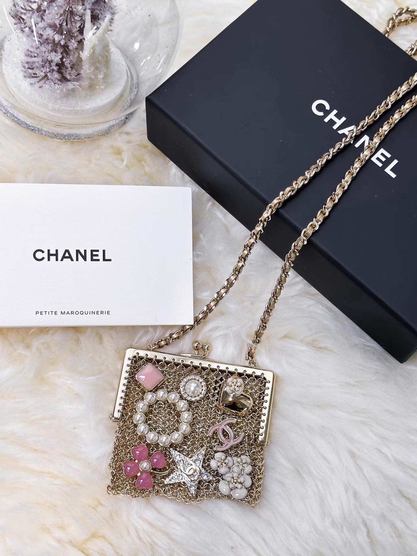 Chanel 22A gold pearl enamel multi-element mini chain evening bag