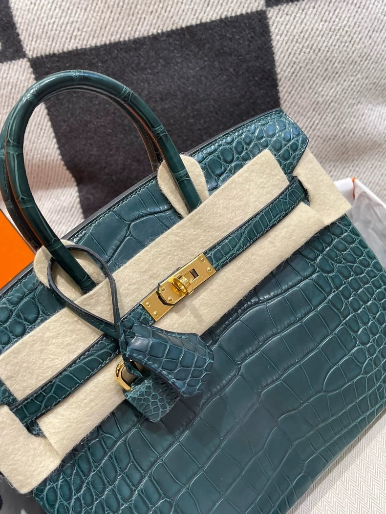 Hermes Birkin 25 6O Green Matte alligator leather gold hardware