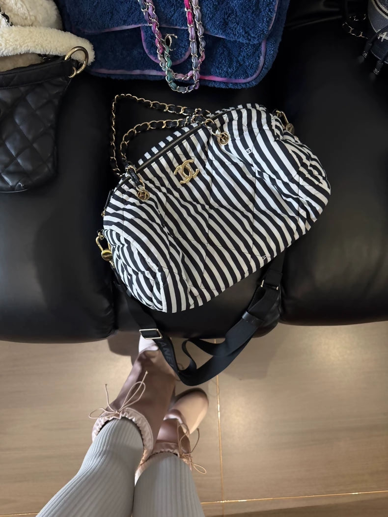 Chanel 24 coco Beachblack and white stripes double chain shoulder bag