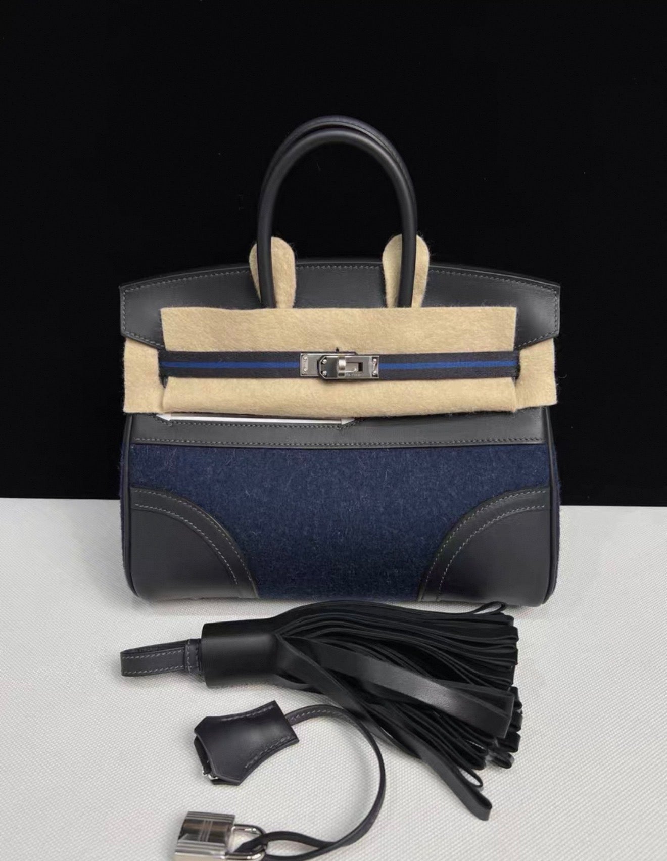 Hermès limited edition Birkin 25 Go Team Bleu Nuit and Caban Swift
