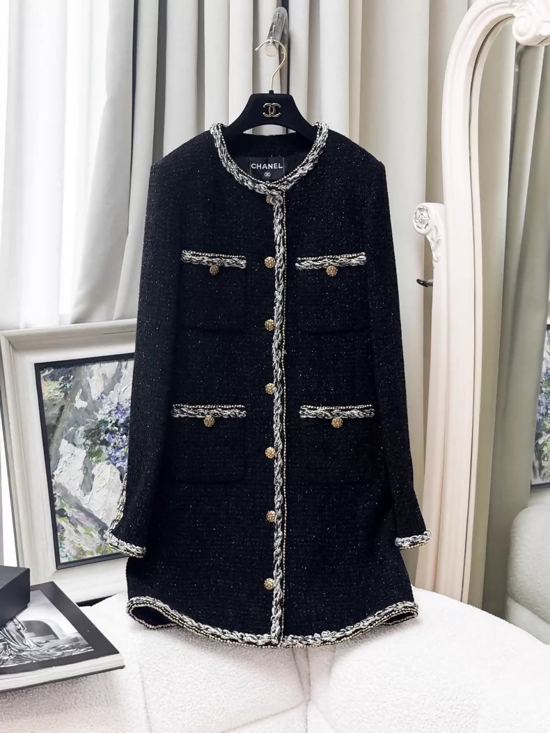 Chanel 25K Black tweed coat with Silver gold details – Wararni.com
