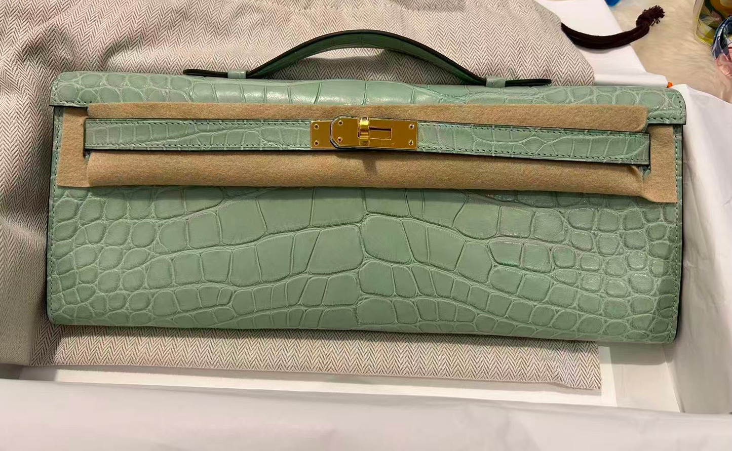 Hermes Kelly Cut Vert d’Eau Matte Alligator Gold hardware