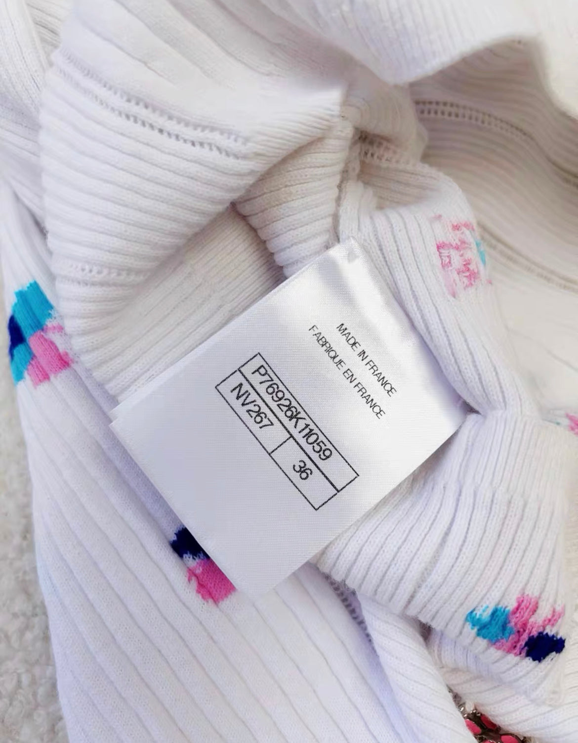 Chanel 24P blue four-leaf clover white cotton top size 36