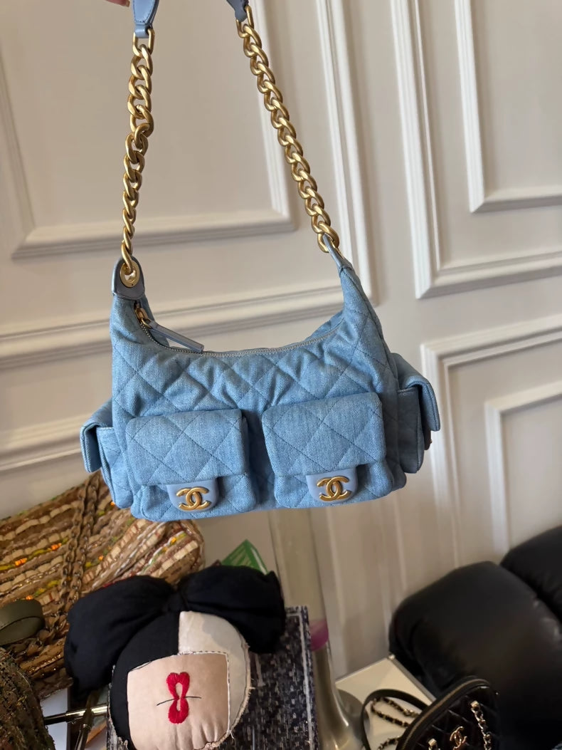 Chanel hobo bag 25c in denim, small size
