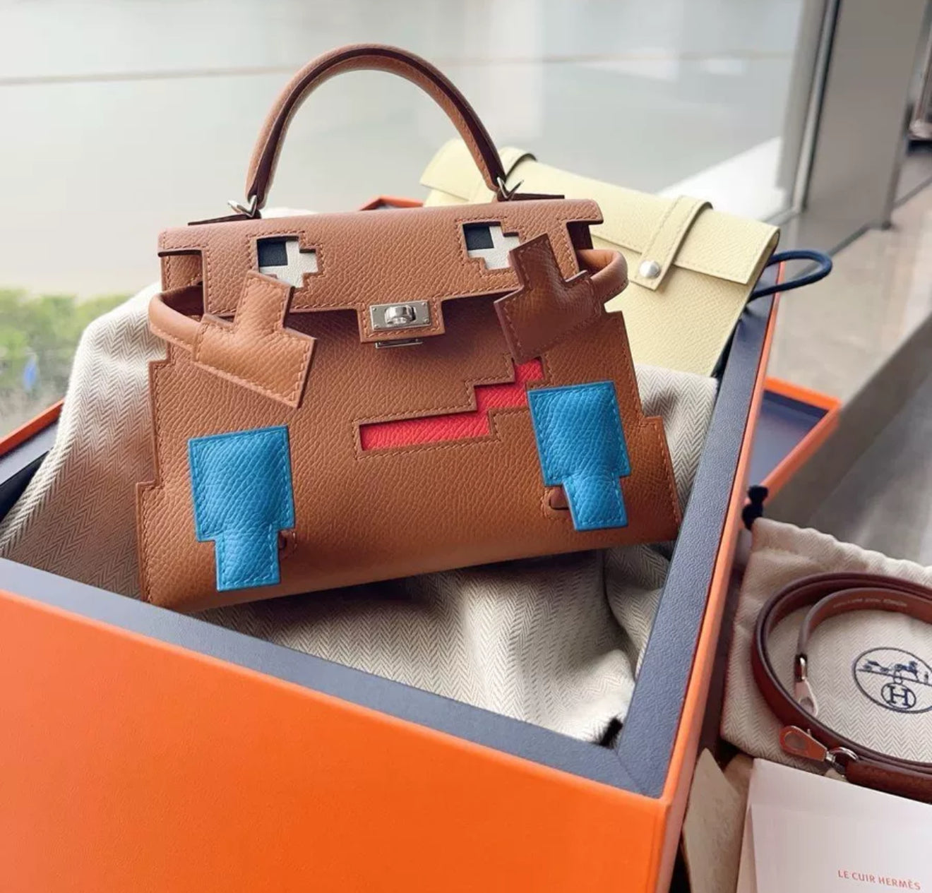 Hermès Kelly Doll Picto Gold/Zanzibar/Field/Milton Epsom Palladium