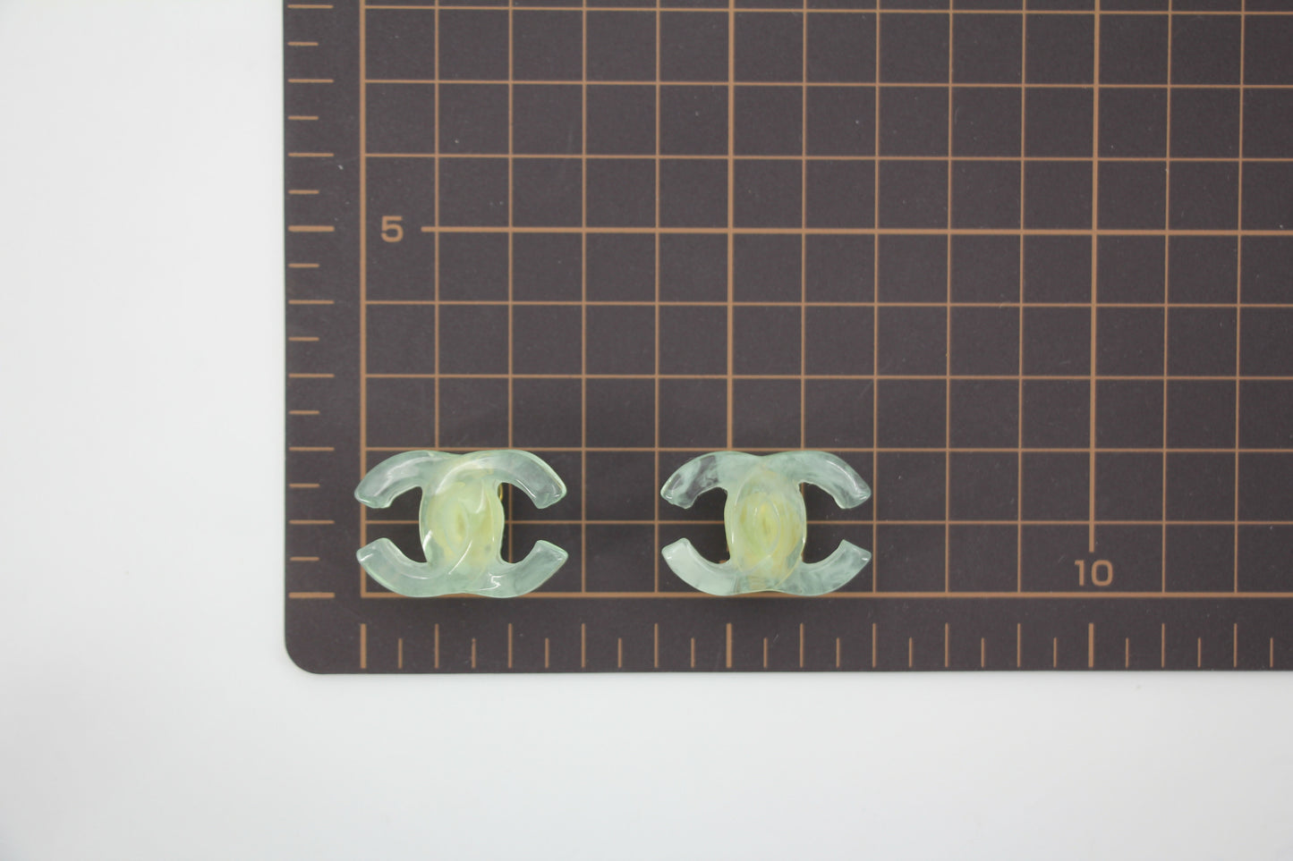 Chanel Vintage 01P Resin Transparent Green Large CC Clip-on Earrings