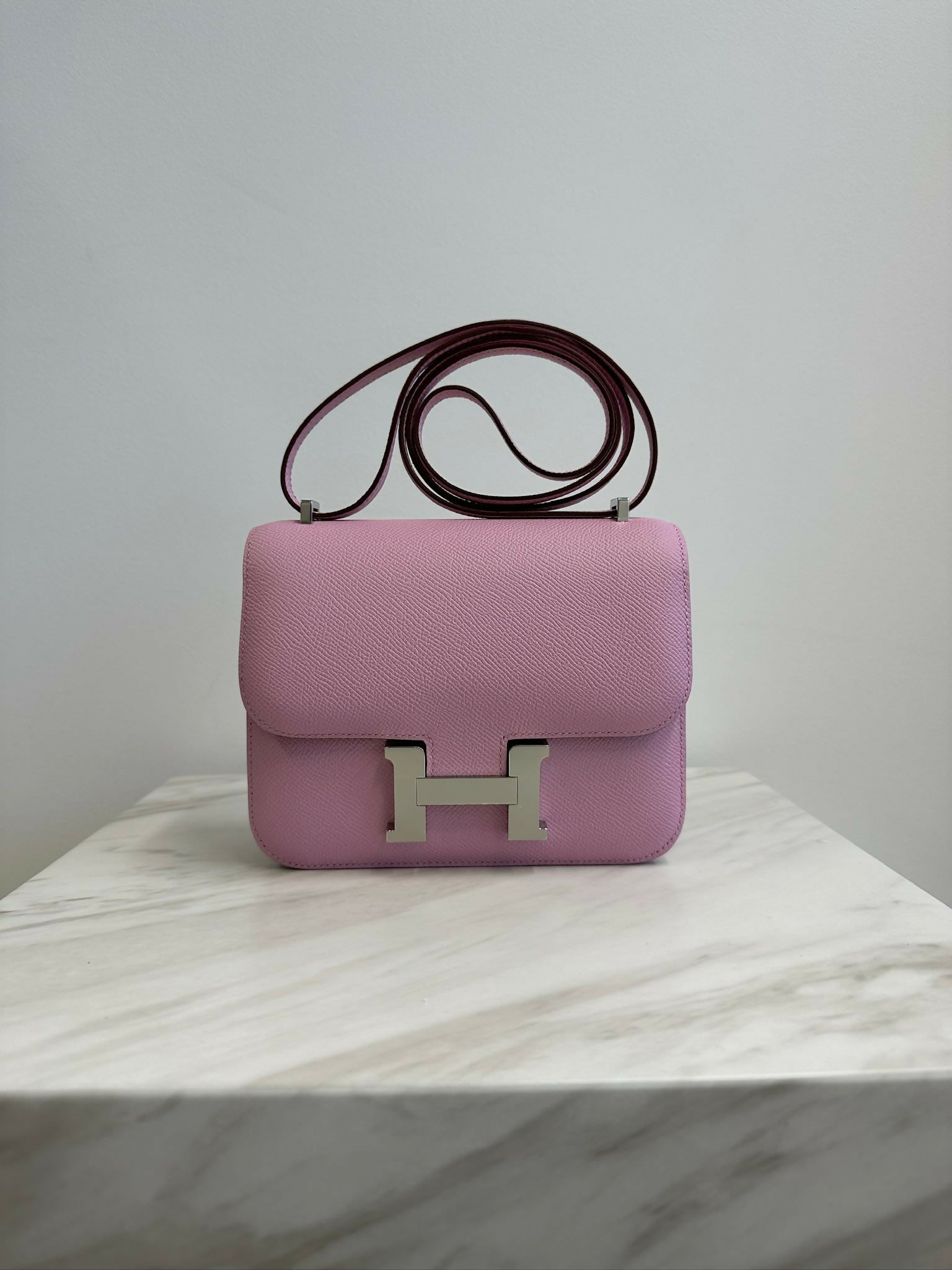 Hermès Constance 18 Mauve Sylvestre Epsom PHW K 2026 – Wararni.com