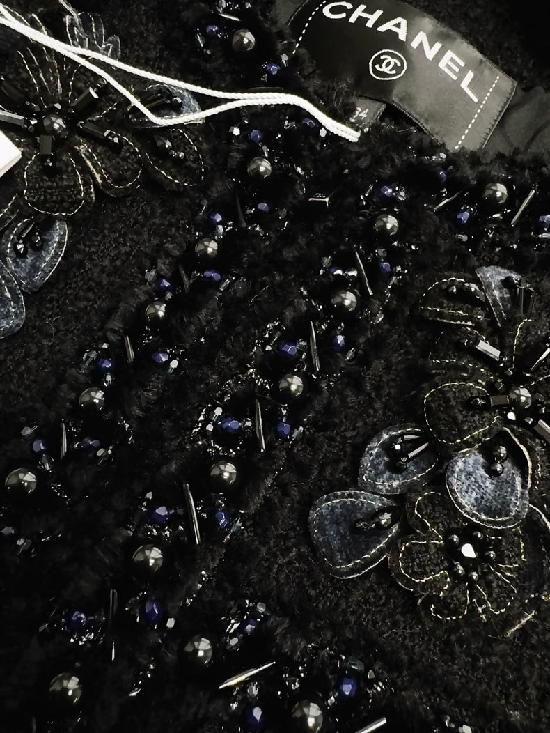 Rare Chanel 17A black tweed jacket