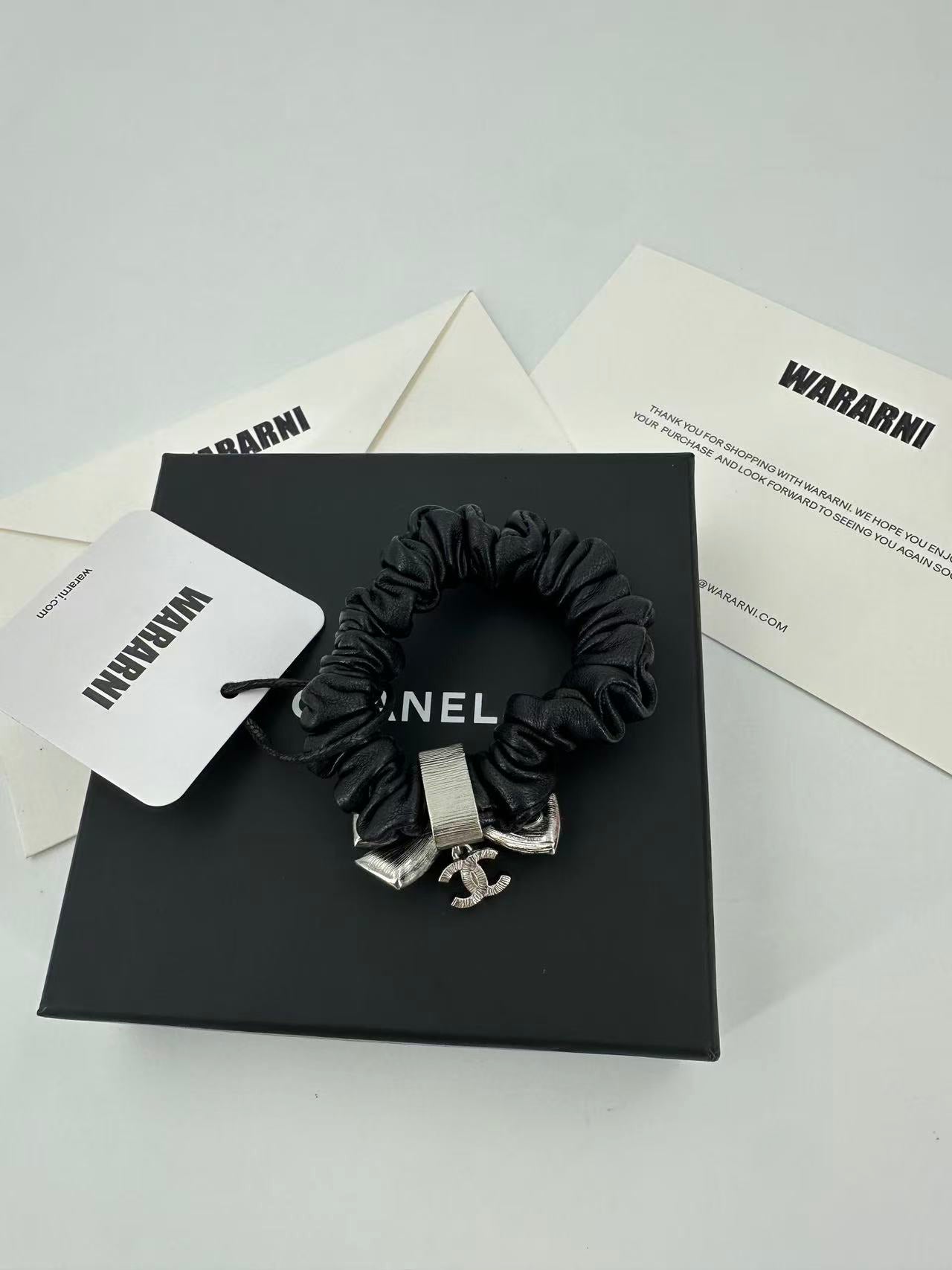 Chanel 22P Diamond Bow Double C Black Pleated Hairband