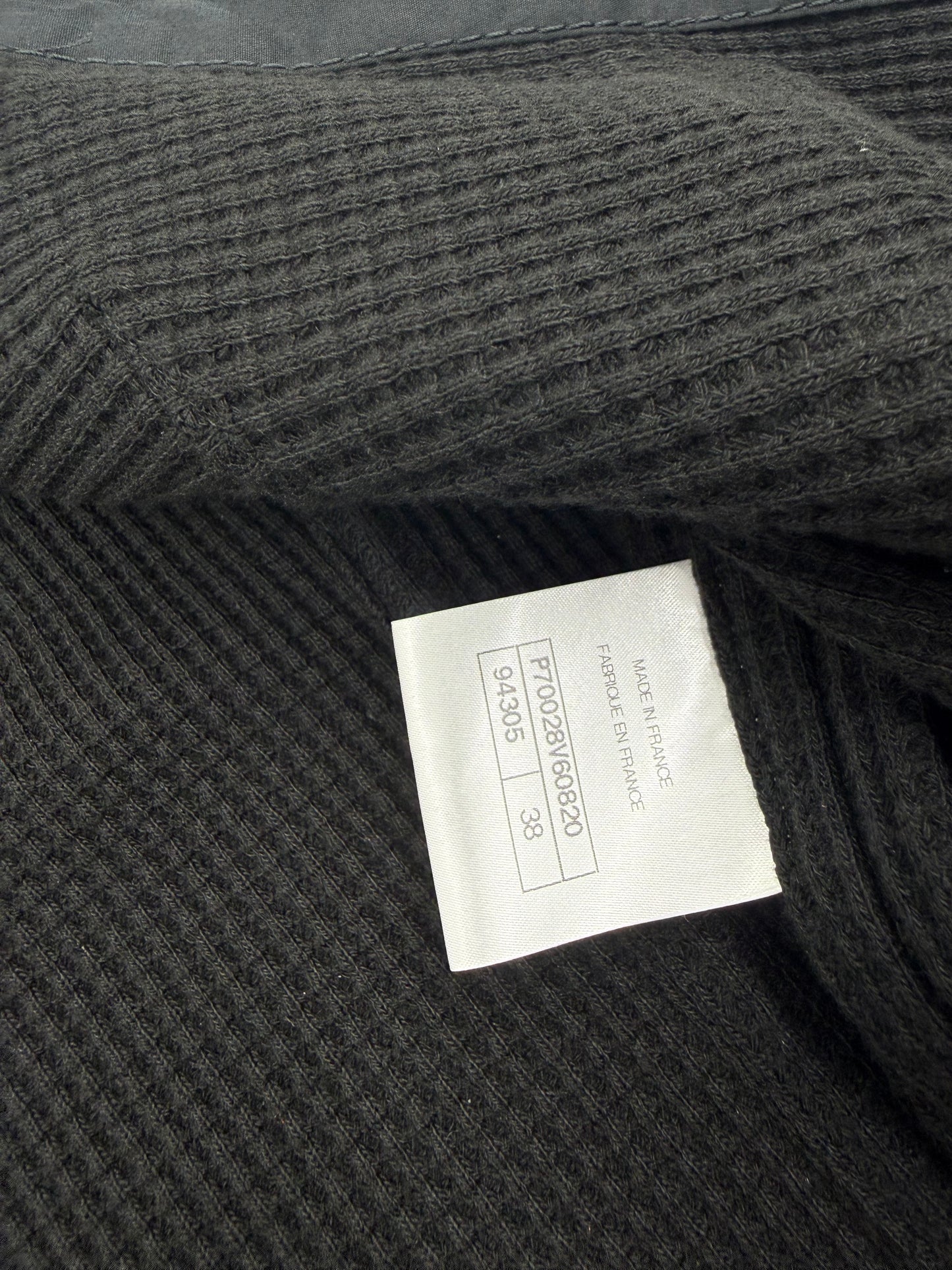 Chanel 21C black & white waffle knit jacket size 38