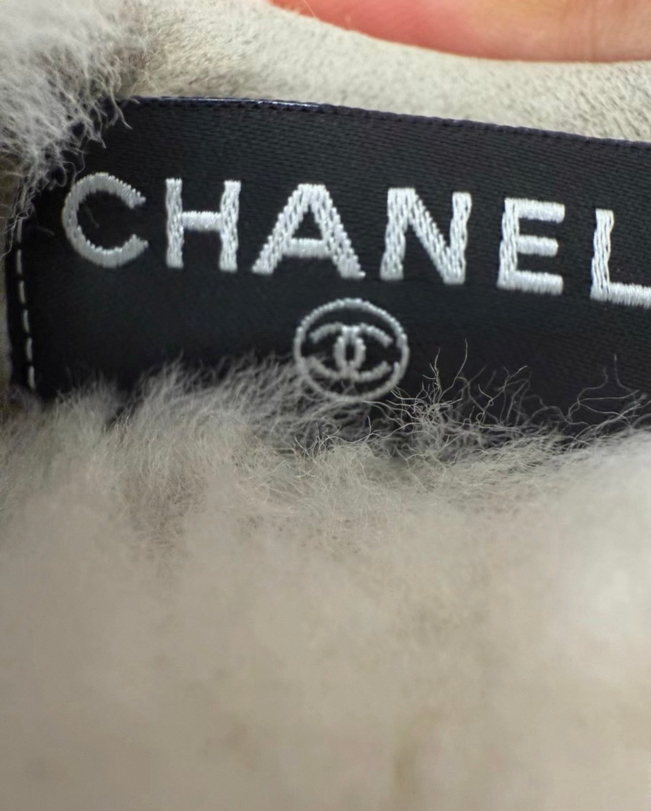 Chanel 25N hand warmer