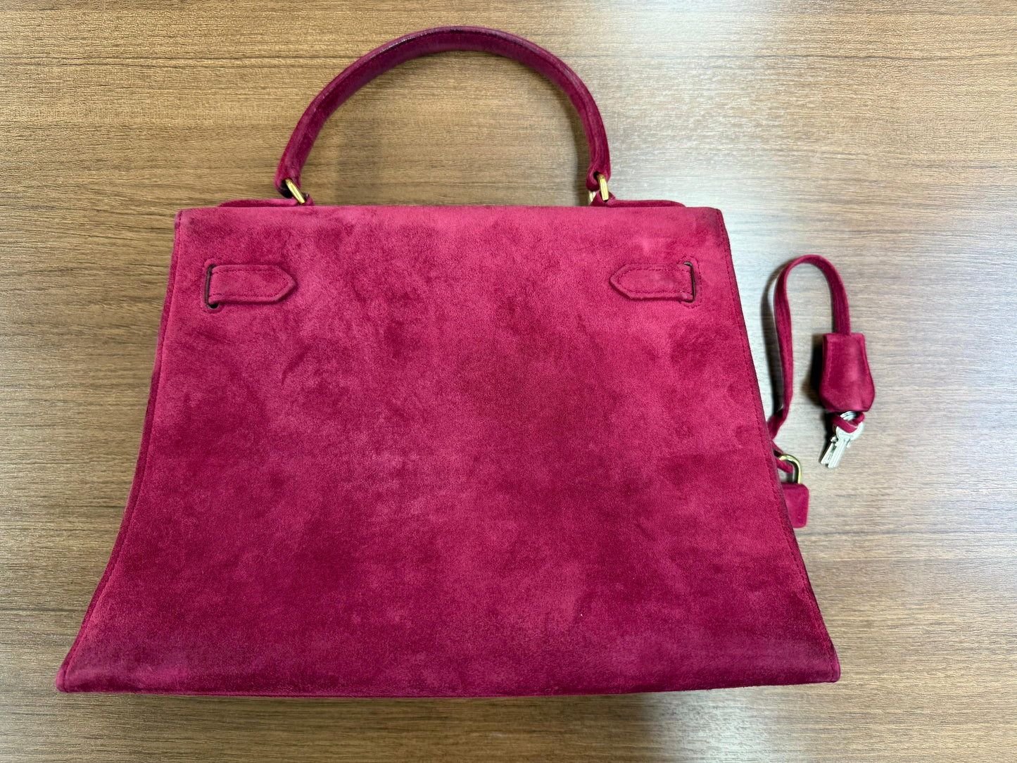 Hermes Kelly 28 Pink Rose Doblis Suede leather gold hardware