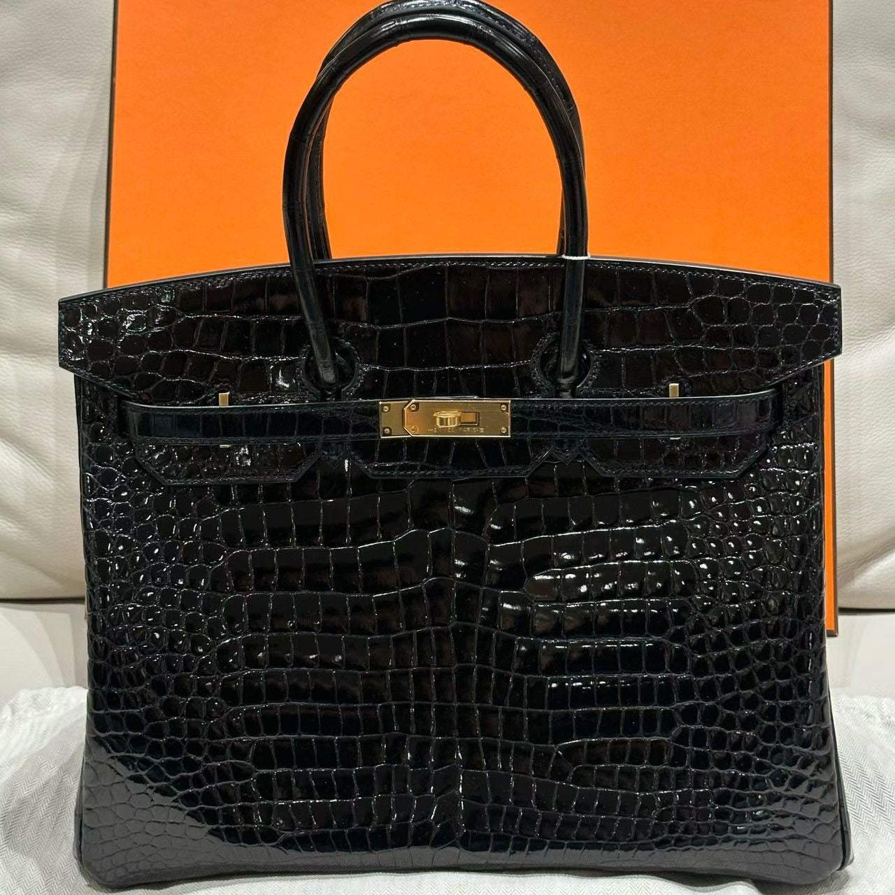Hermes Birkin 35 Black Shiny Porosus Gold hardware