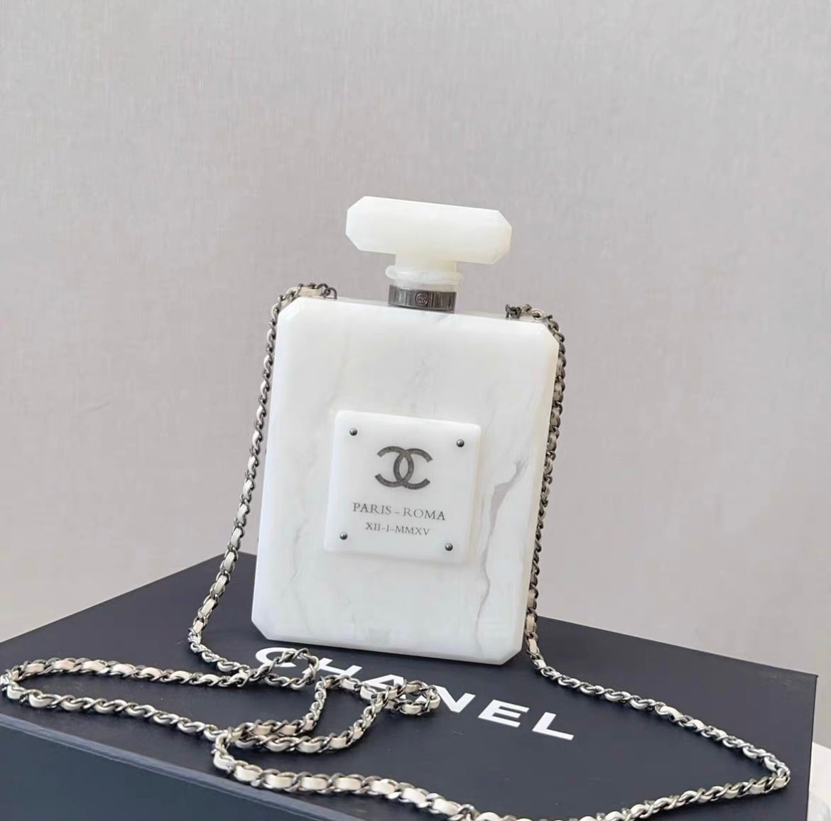 Chanel Paris-Roma No. 5 Perfume Bag – Wararni.com