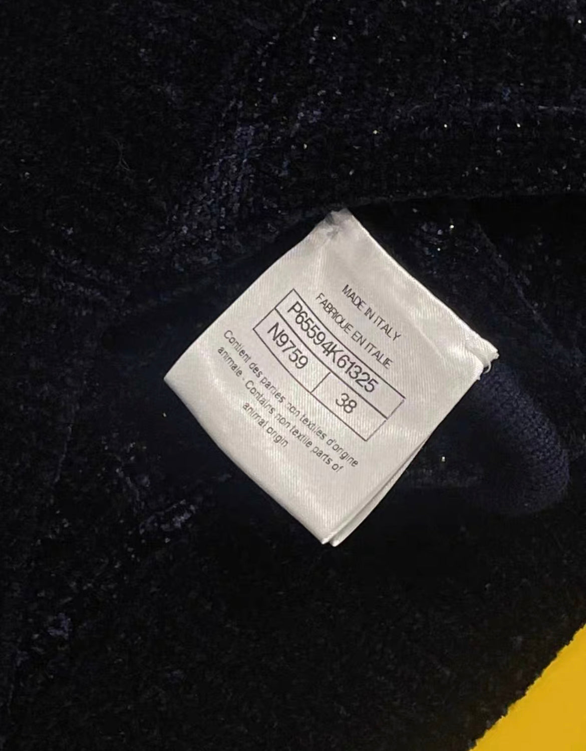 Chanel 20K Navy Blue, White & Gold Pullover size 38 brand new with tags