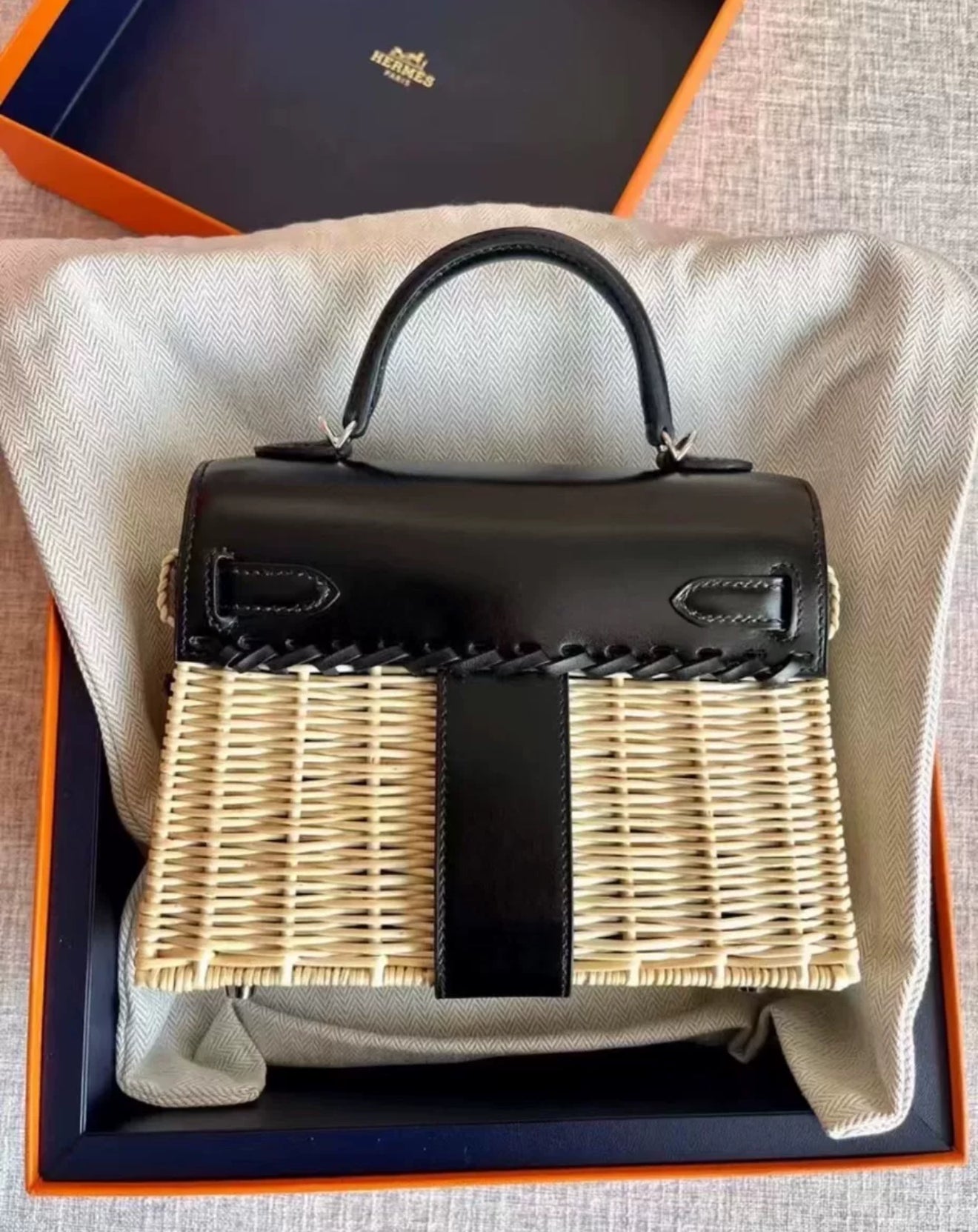Hermès Kelly Mini Picnic Black Swift Leather Palladium Hardware