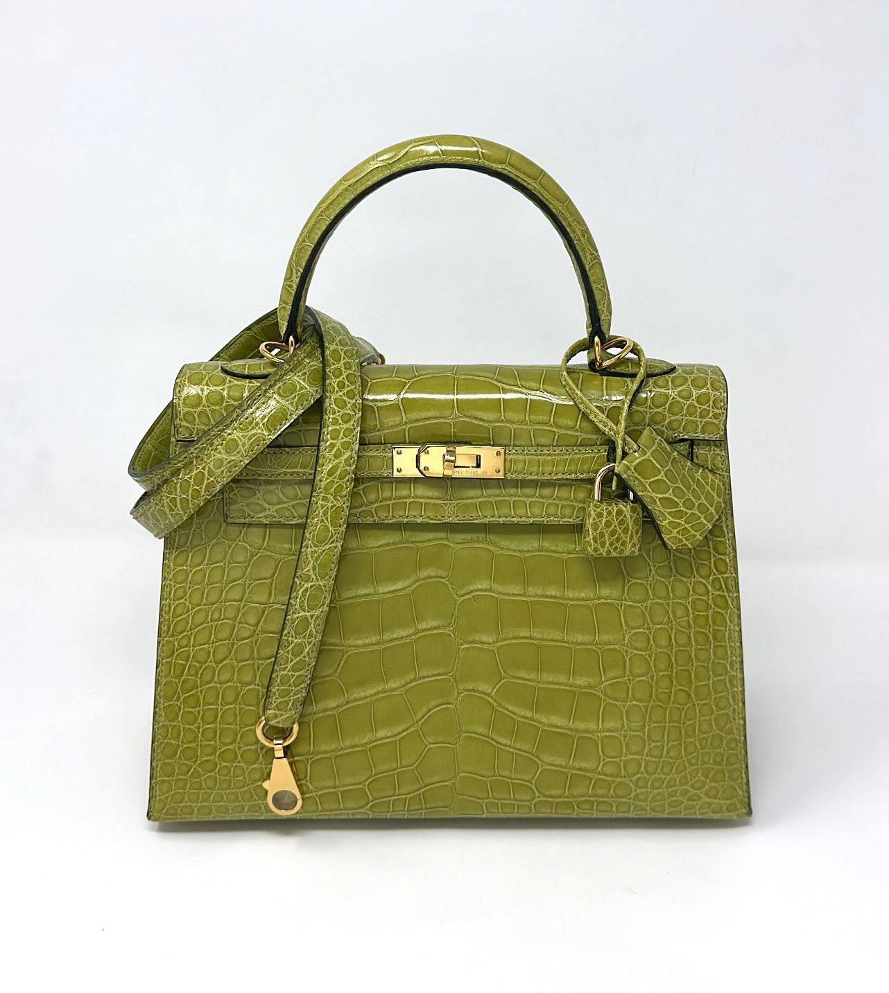 Hermes Kelly 25 “Vert Anis” Shiny Alligator Leather Gold Hardware