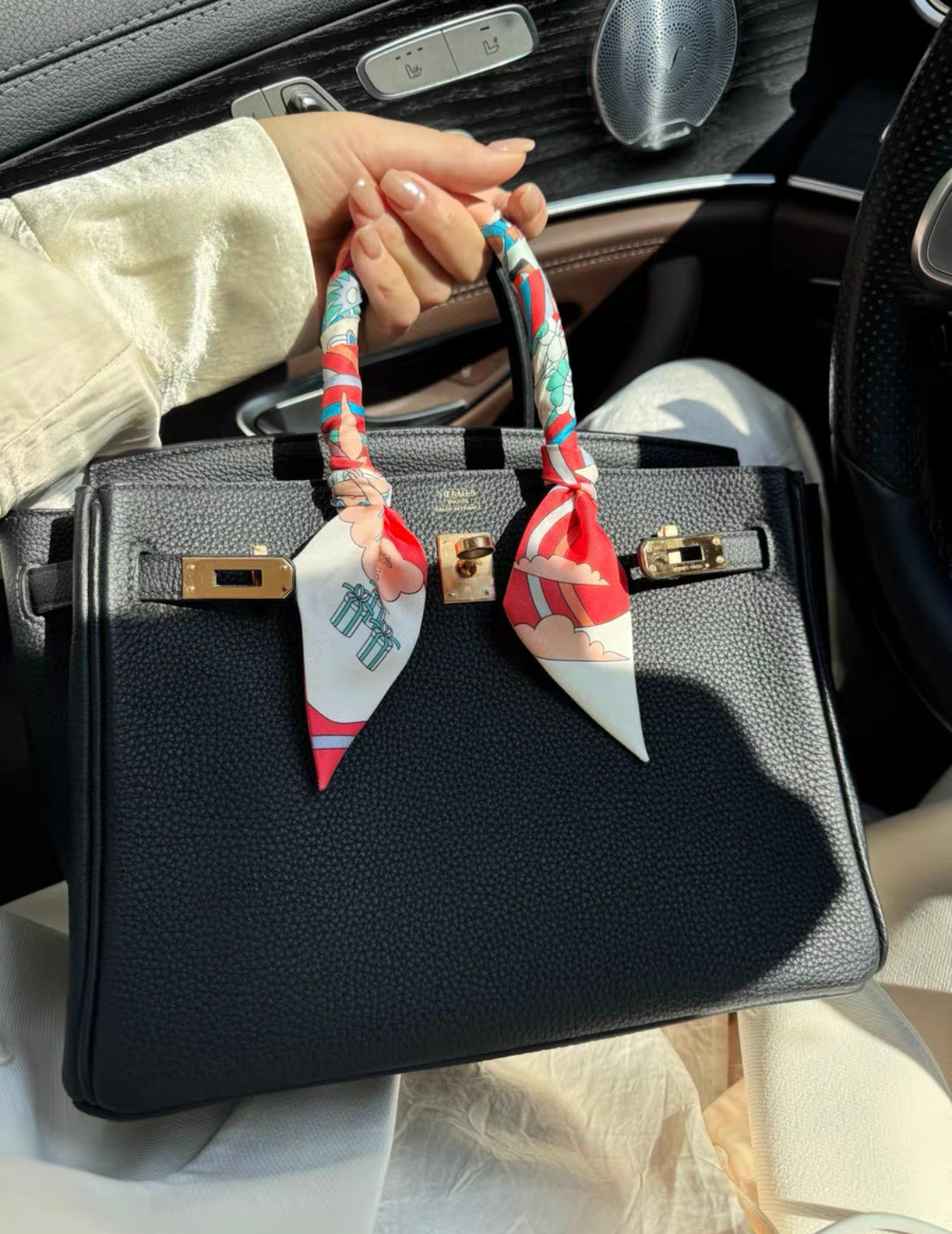 Hermès Birkin 25 Black Togo Leather Gold Hardware