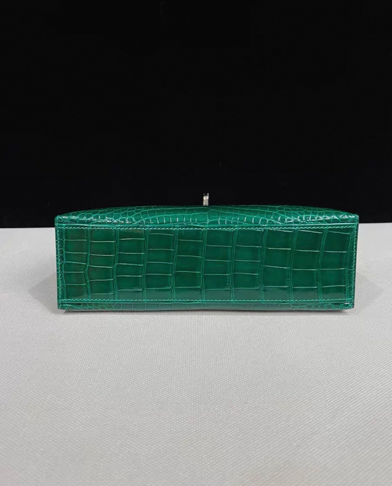 Hermes Kelly Pochette Green Emerald Shiny Crocodile Leather Palladium Hardware
