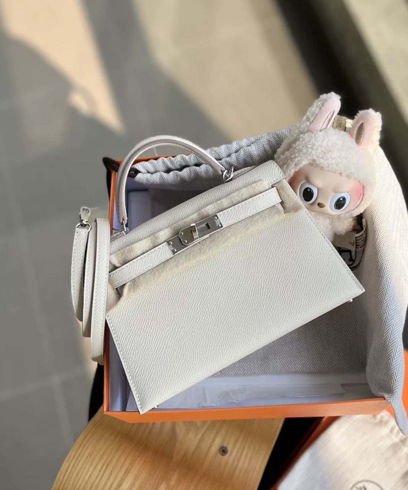 Pod mini ホワイトA2374 美品 Hermès Mini Kelly Nata Epsom Palladium Hardware – Wararni.com