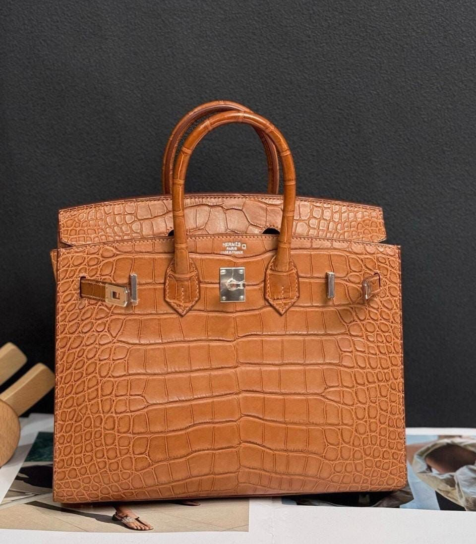 Hermes Birkin 25 Sellier Gold Matte Alligator Palladium hardware