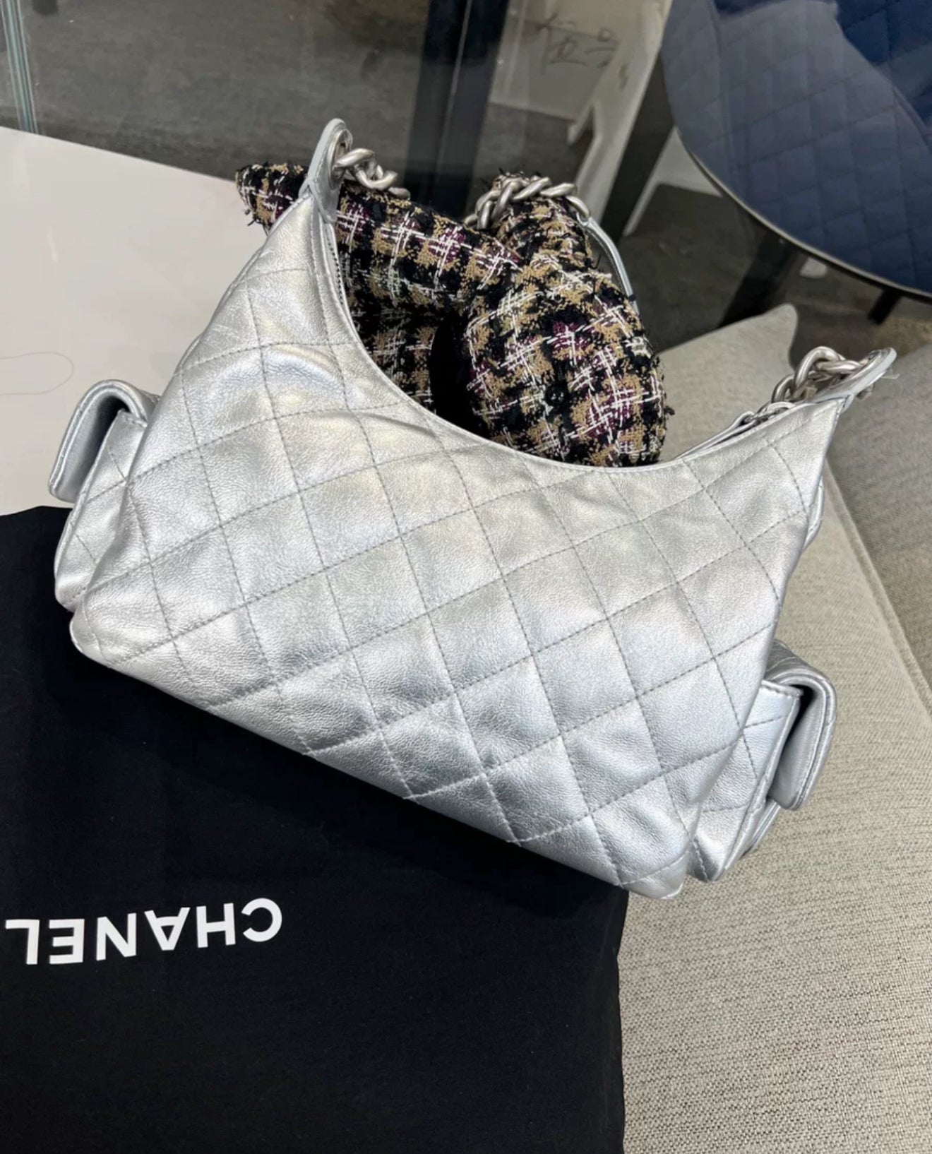 Chanel 25C Metallic Hobo Shoulder bag