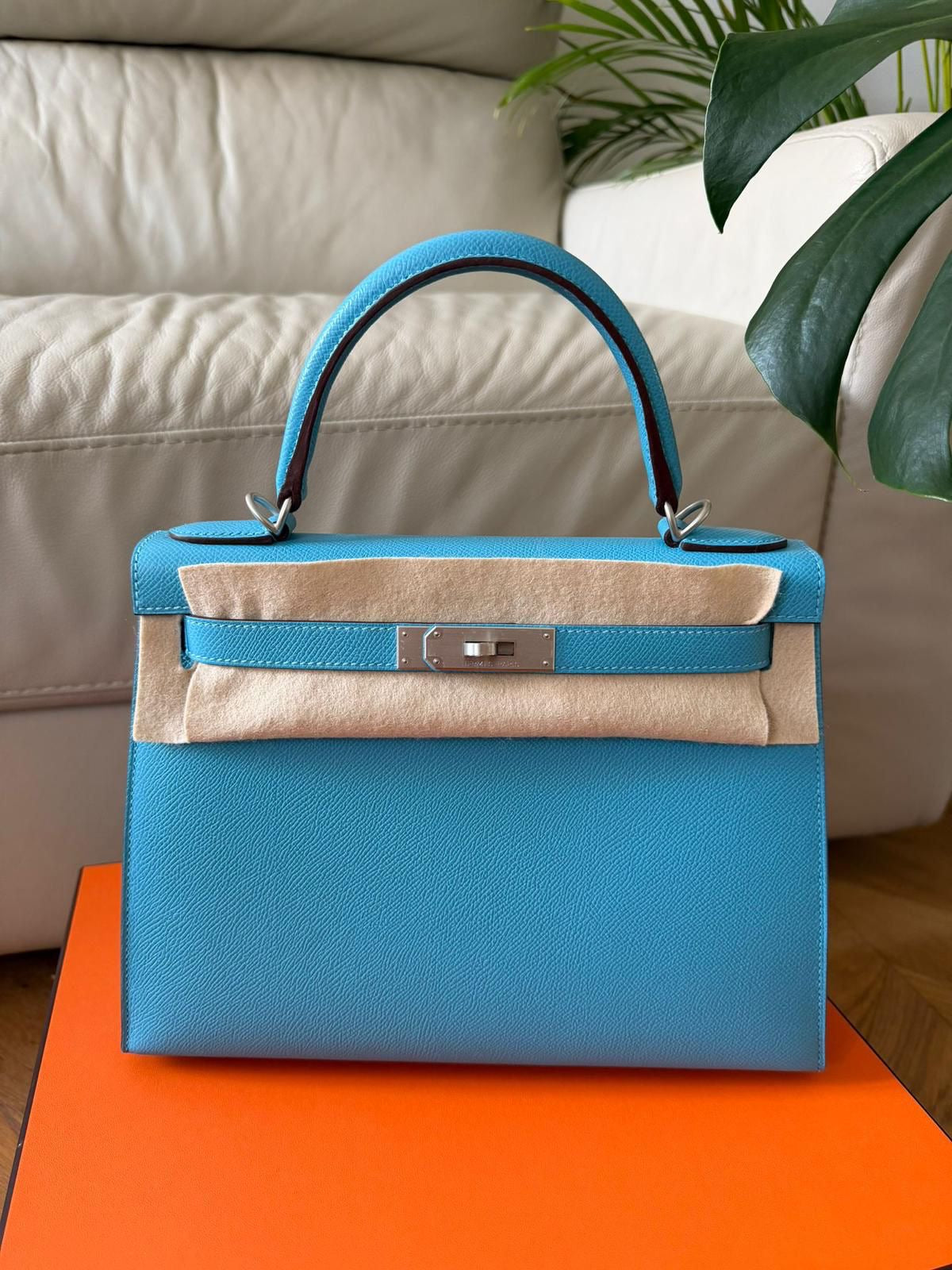 Hermes Kelly 28 Verso Bleu Celeste/Gris Perle Epsom Brushed palladium hardware