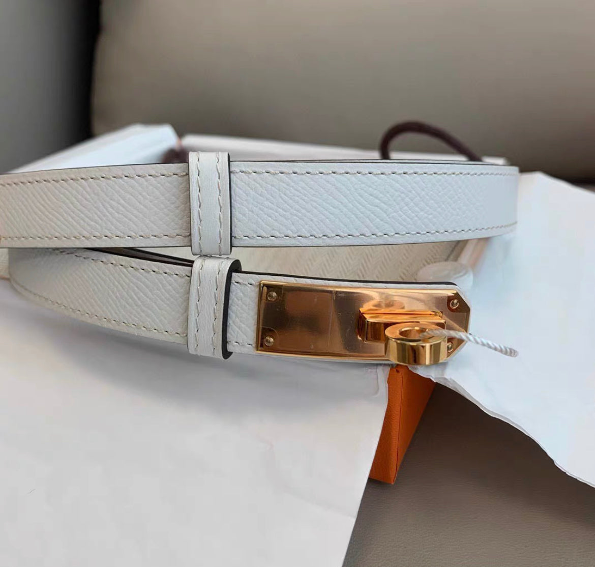 ＨＥＲＭＥＳ　絹ベスト白ベージュ　イタリア製 Hermes kelly belt white rose gold hardware – Wararni.com