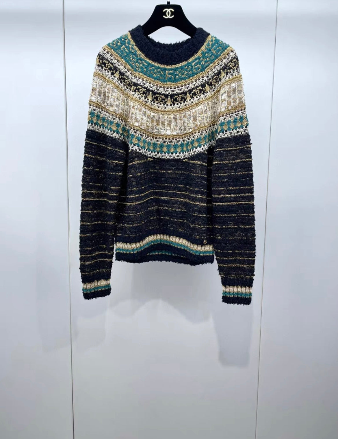 CHANEL 19A EGYPT RUNWAY BLACK BEIGE GREEN GOLD KNIT PULLOVER size