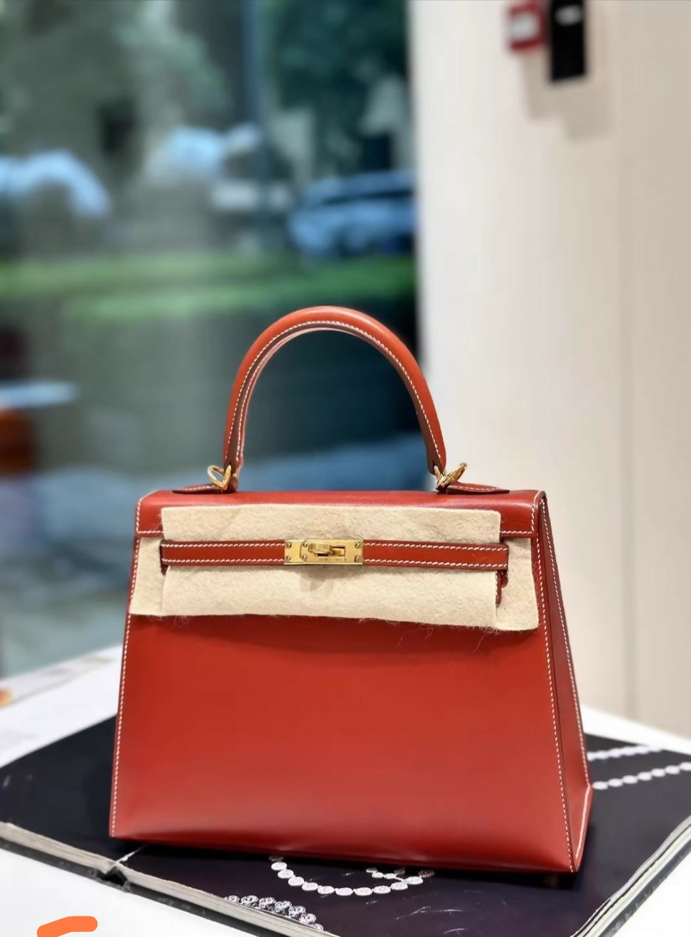 Hermes Kelly 25 red box leather Gold hardware – Wararni.com