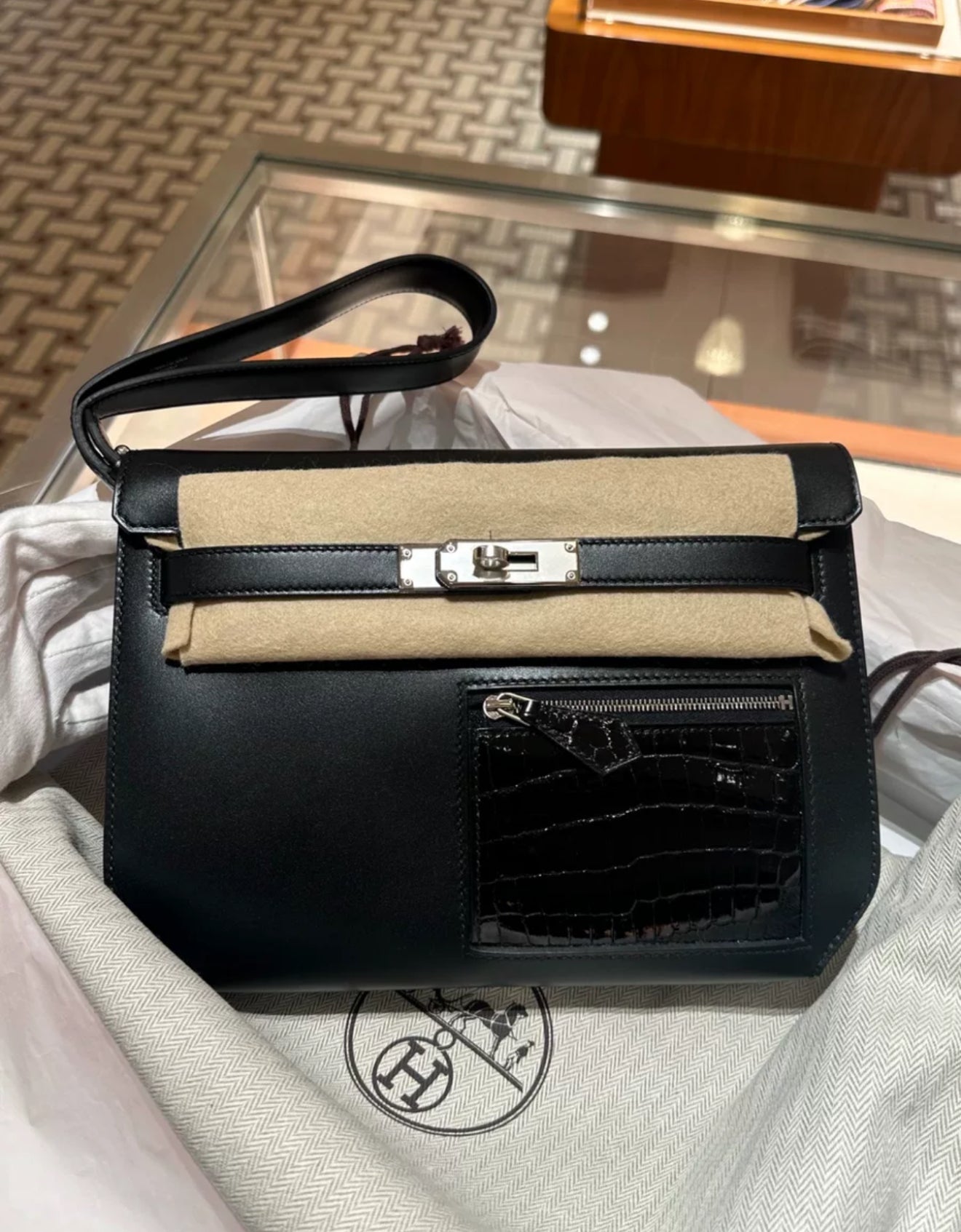 HERMES KELLY DEPECHES 25 TOUCH SWIFT / CROCODILE LISSE PALLADIUM