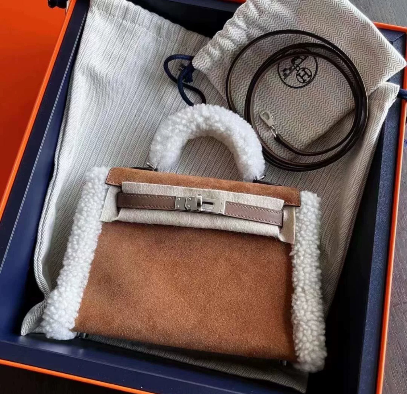 HERMÈS KELLY MINI TEDDY PLUSH SHEARLING CHAMOIS/ECRU/ALEZAN PALLADIUM HARDWARE