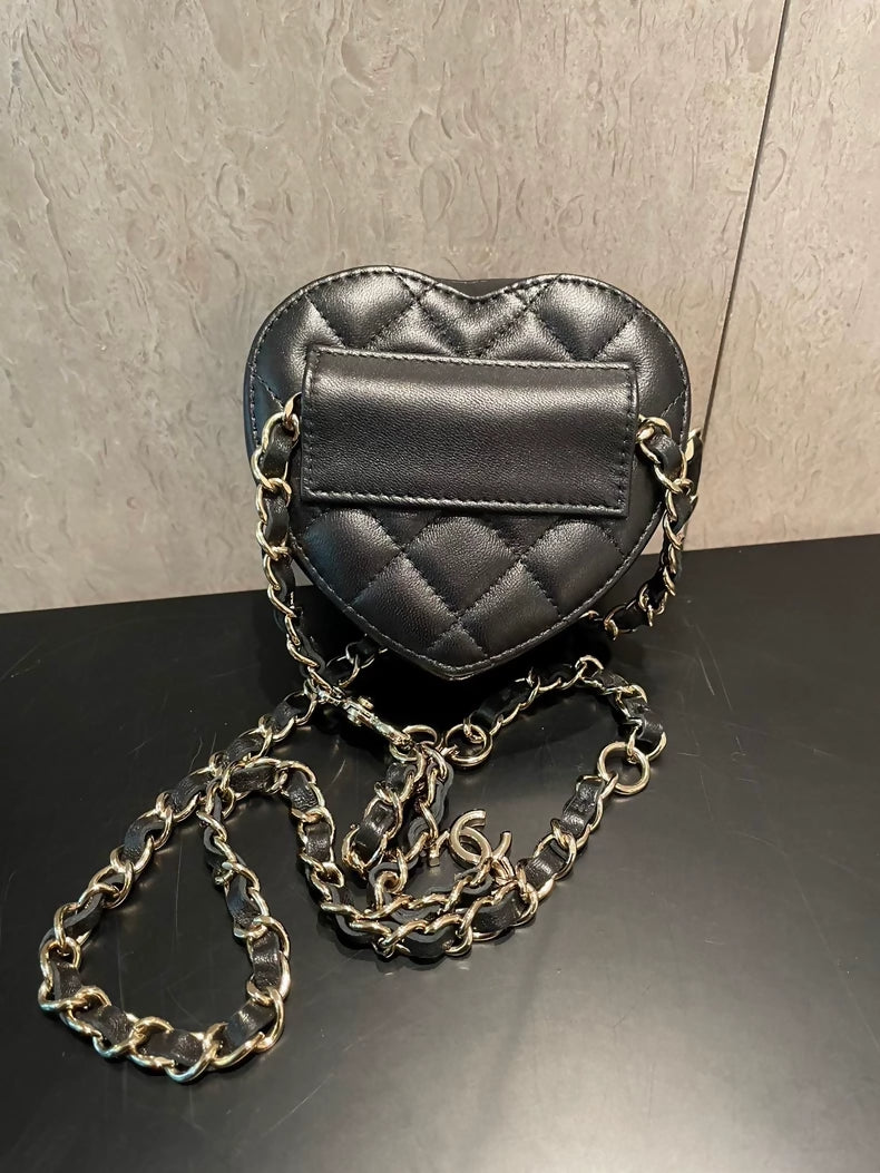Chanel 22S heart waist chain bag