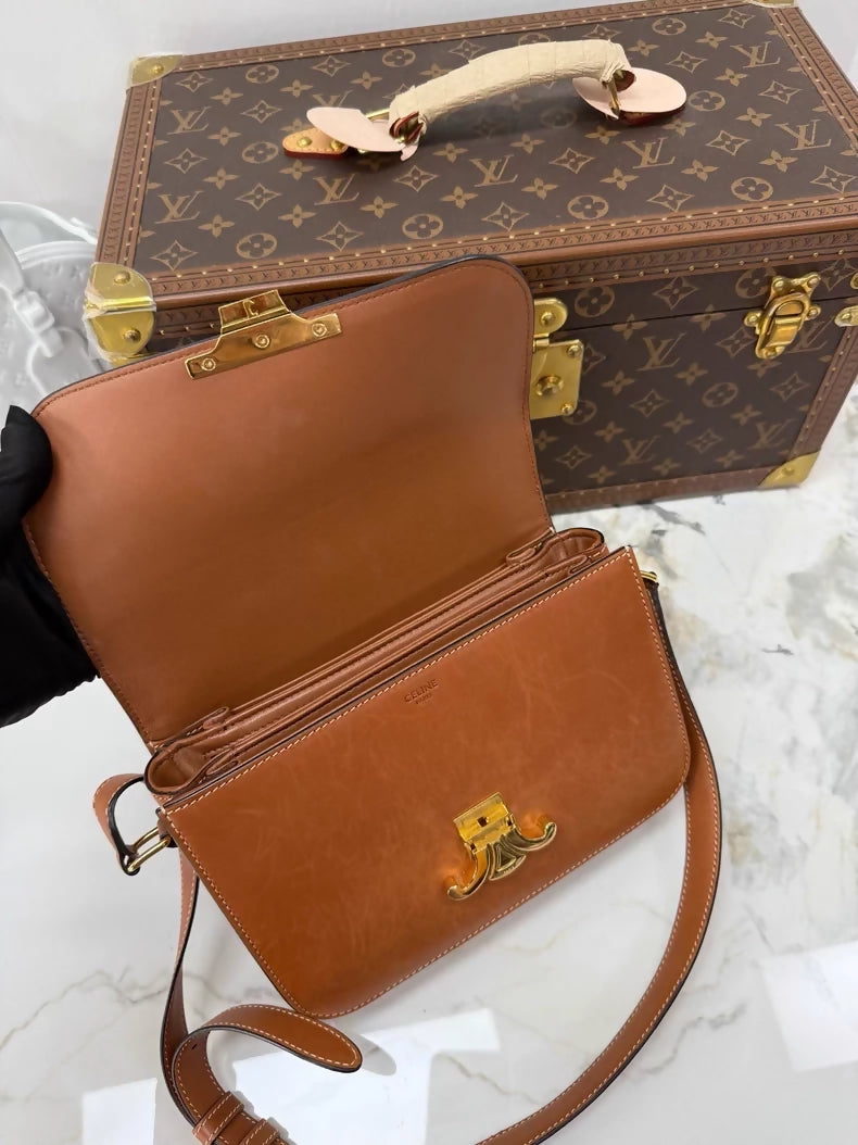 Celine medium-sized Arc de Triomphe box bag,