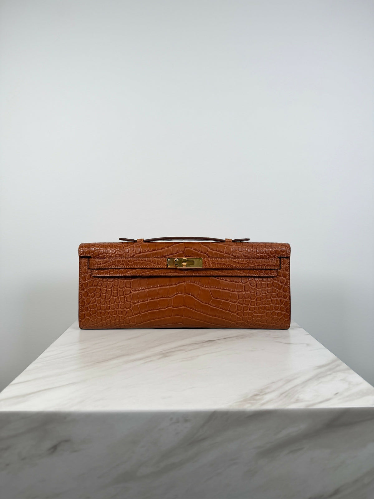 Hermès Kelly Cut Gold Matte Alligator Gold hardware