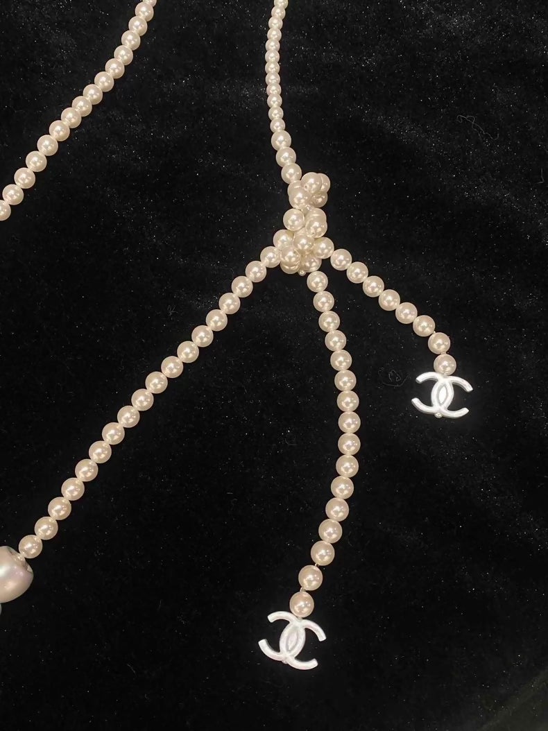 Chanel 25c Long Pearl Necklace