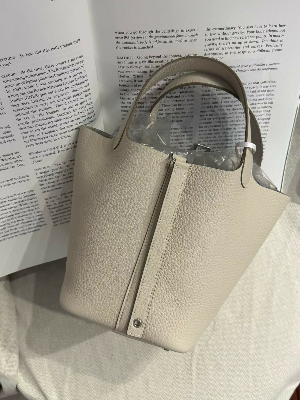 Hermès Picotin Lock 18 Nata / Cream White Clemence Leather with Palladium Hardware