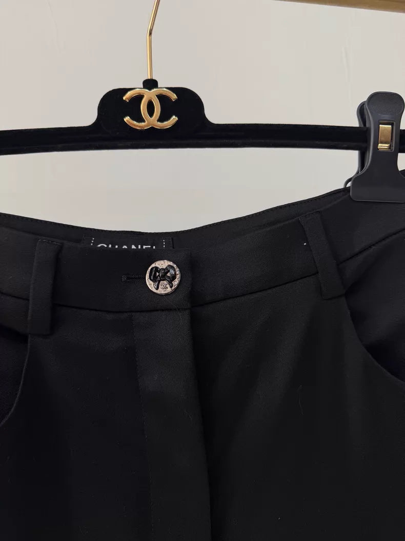 Chanel 25K black satin pant