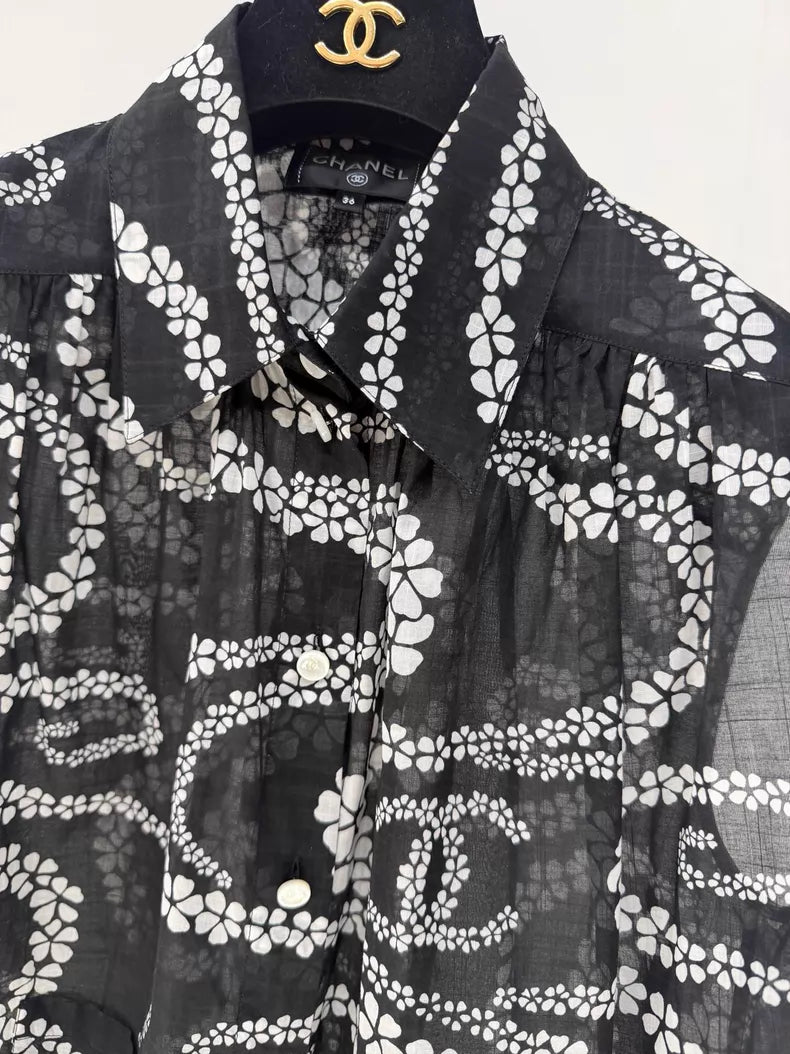 Chanel 25M Black and White Printed Shirt